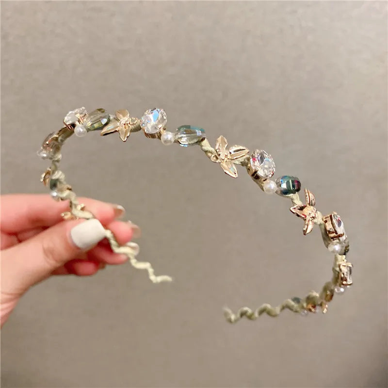 New Summer Fresh Flower Pearl Hair Accessories Ladies Romantic Spring and Summer Green Leaves Elegant Flower Headbands Headdress